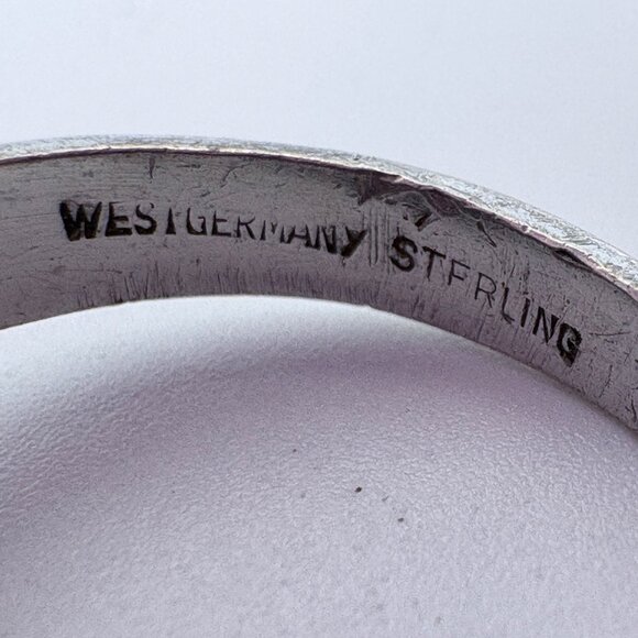 VTG Solid Sterling Silver 925 Marcasite Pavé Set Statement Ring Size 7.25 - Picture 5 of 7